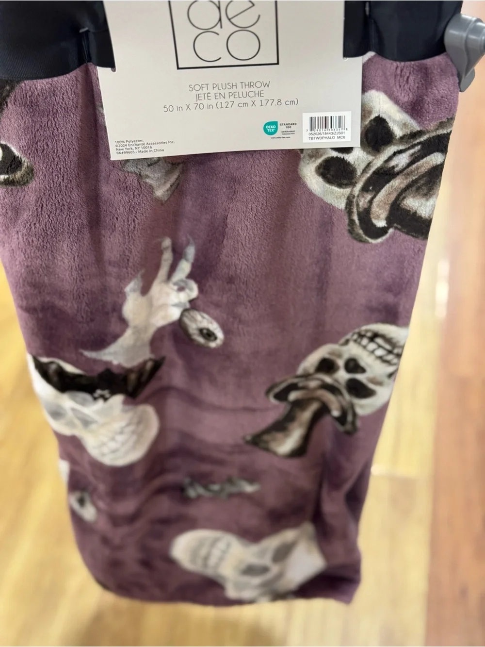 Plush Throw Blanket - Purple Skull Print